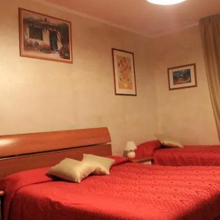 Alice Guest house *